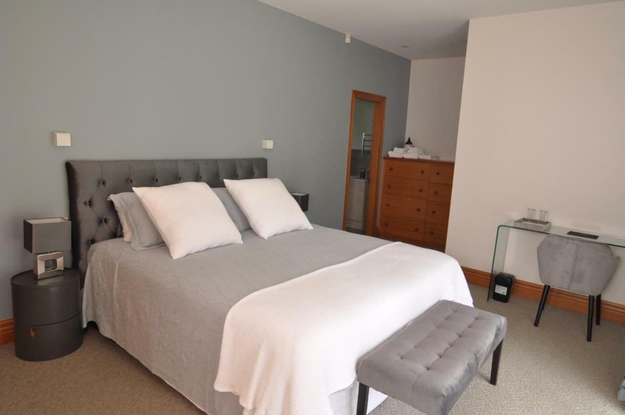 Bond Estate Luxury Accommodation Christchurch Eksteriør billede